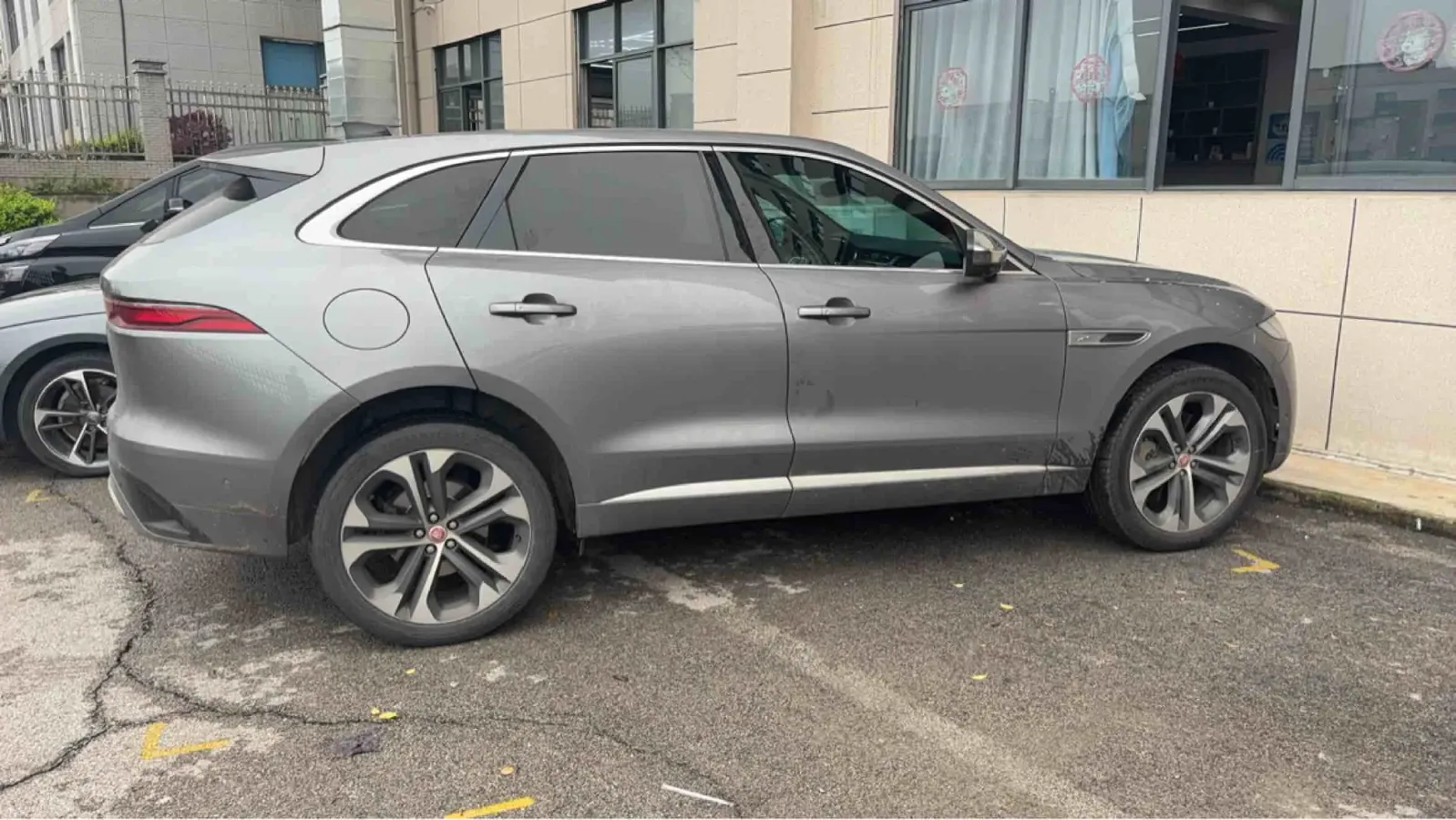 2021 Jaguar F-PACE 3.0T 340HP L6 8AT,autocango,china used car exporter,china ev exporter,chinese used car exporter,chinese used ev exporter