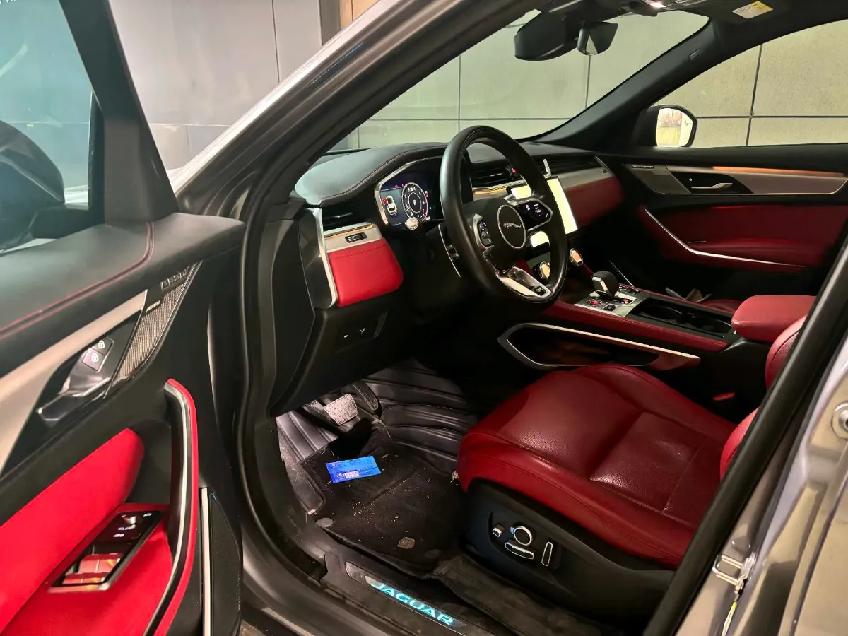 2021 Jaguar F-PACE 3.0T 340HP L6 8AT,autocango,china used car exporter,china ev exporter,chinese used car exporter,chinese used ev exporter