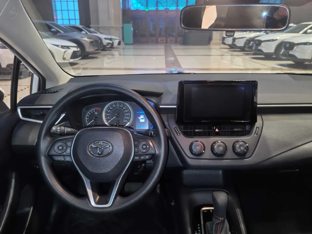 2022 Toyota Corolla 1.2T 116HP L4 CVT,autocango,china used car exporter,china ev exporter,chinese used car exporter,chinese used ev exporter