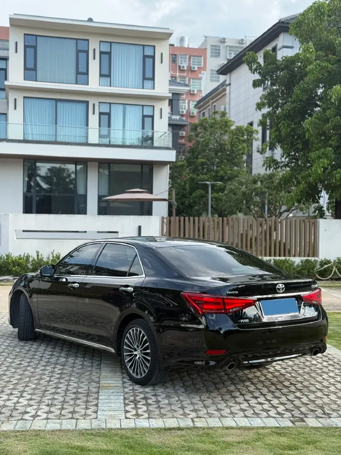 2018 Toyota Highlander 2.0T 220HP L4 6AT,autocango,china used car exporter,china ev exporter,chinese used car exporter,chinese used ev exporter