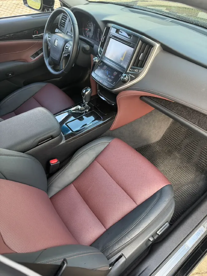 2018 Toyota Highlander 2.0T 220HP L4 6AT,autocango,china used car exporter,china ev exporter,chinese used car exporter,chinese used ev exporter