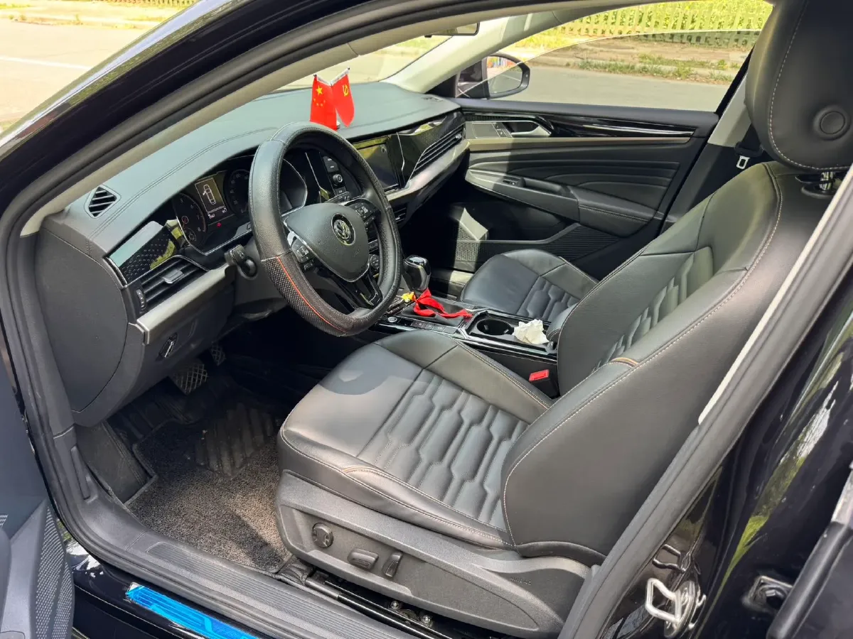 2019 Skoda Kodiak 2.0T 186HP L4 7DCT,autocango,china used car exporter,china ev exporter,chinese used car exporter,chinese used ev exporter