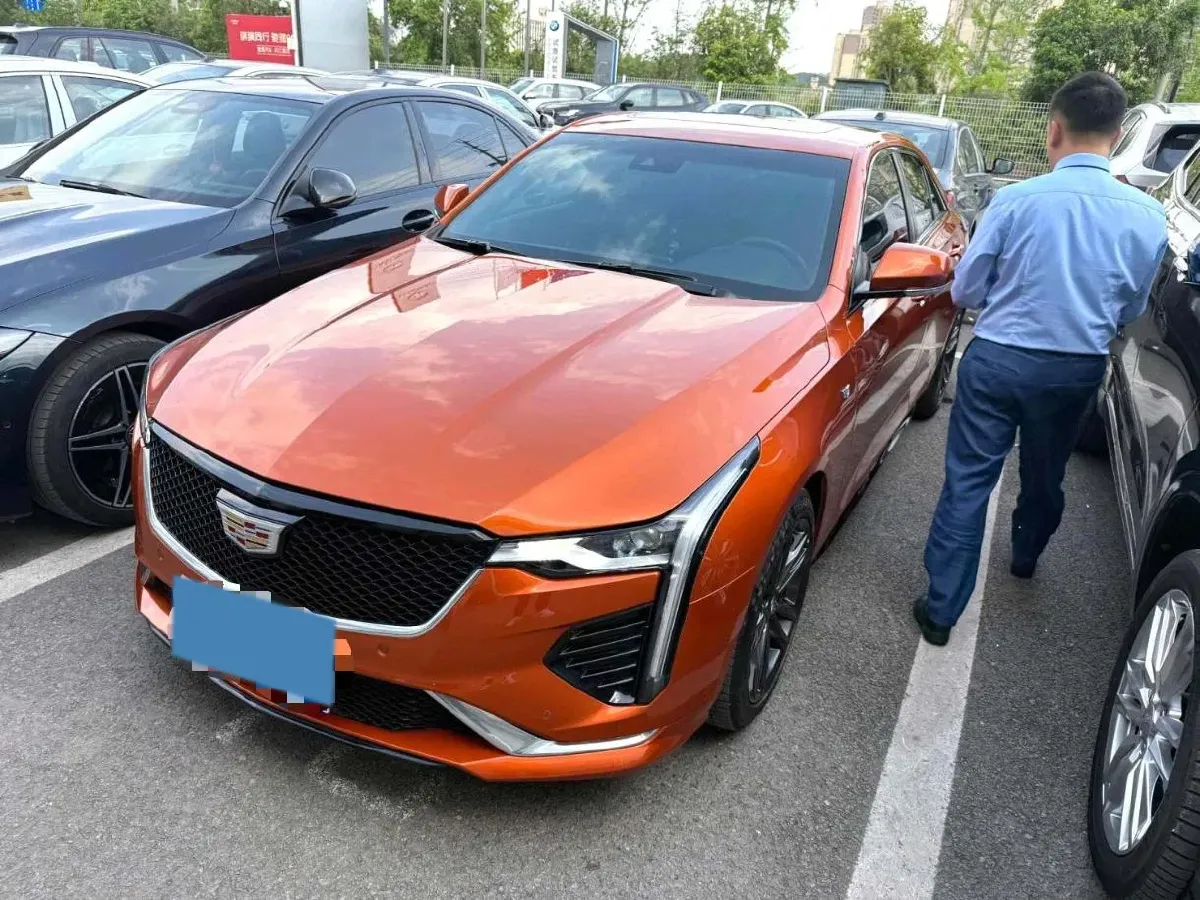 2023 Cadillac CT4 1.5T 211HP L4 8AT,autocango,china used car exporter,china ev exporter,chinese used car exporter,chinese used ev exporter