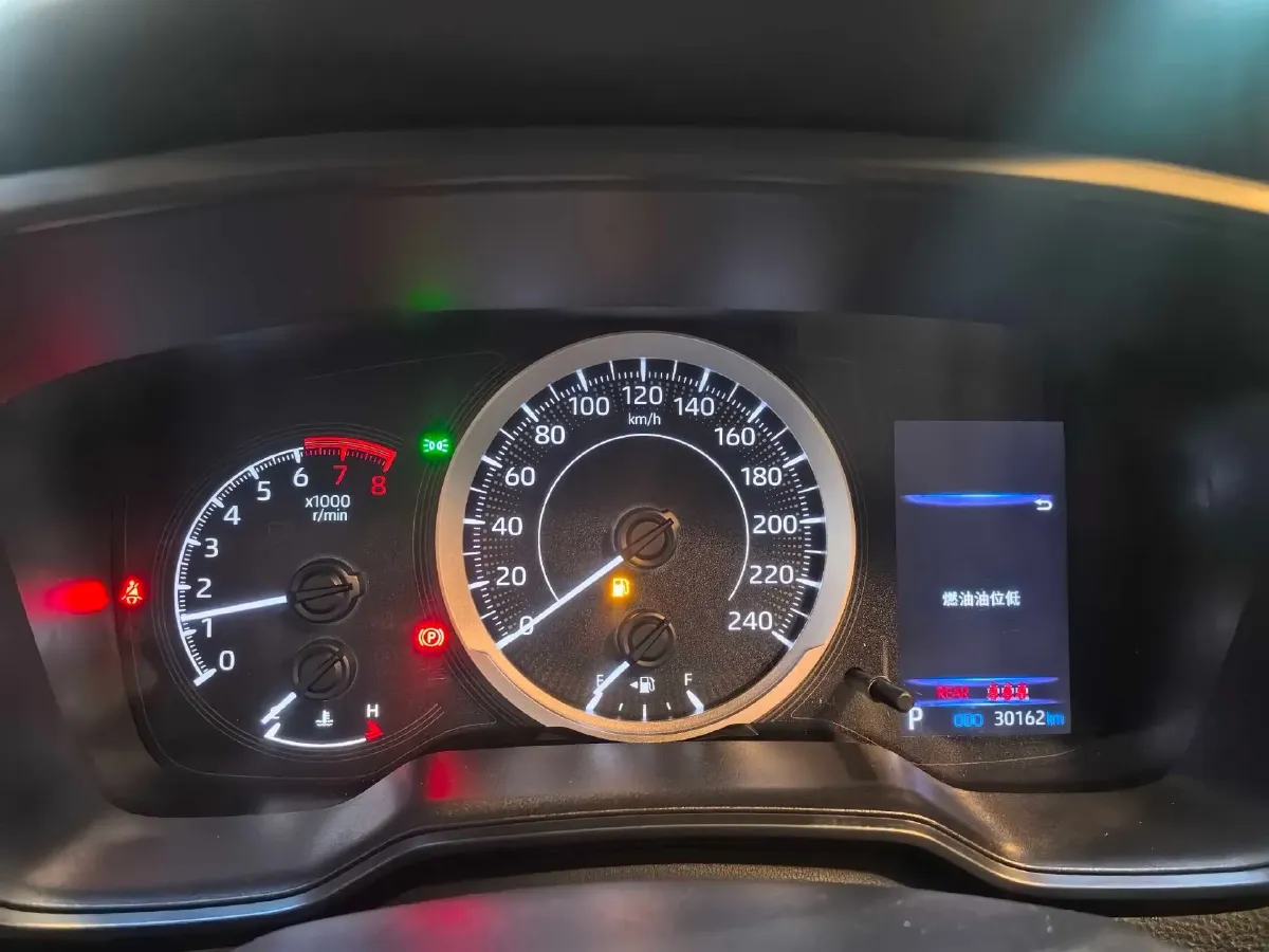 2023 Toyota Corolla 1.2T 116HP L4 CVT,autocango,china used car exporter,china ev exporter,chinese used car exporter,chinese used ev exporter