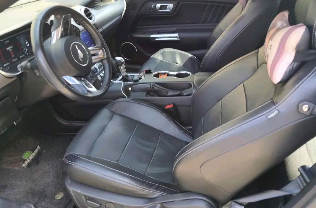 2021 Ford Mustang 2.3T 299HP L4 10AT,autocango,china used car exporter,china ev exporter,chinese used car exporter,chinese used ev exporter