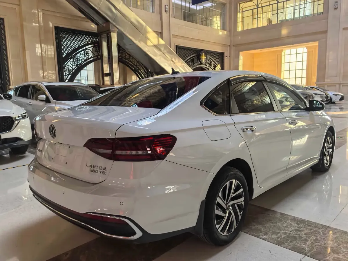 2023 Volkswagen Lavida 1.4T 150HP L4 7DCT,autocango,china used car exporter,china ev exporter,chinese used car exporter,chinese used ev exporter