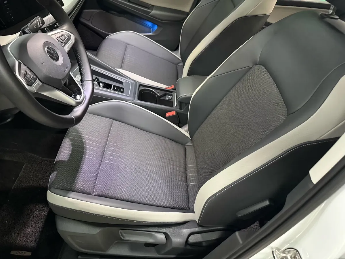 2021 Volkswagen Golf 1.4T 150HP L4 7DCT,autocango,china used car exporter,china ev exporter,chinese used car exporter,chinese used ev exporter