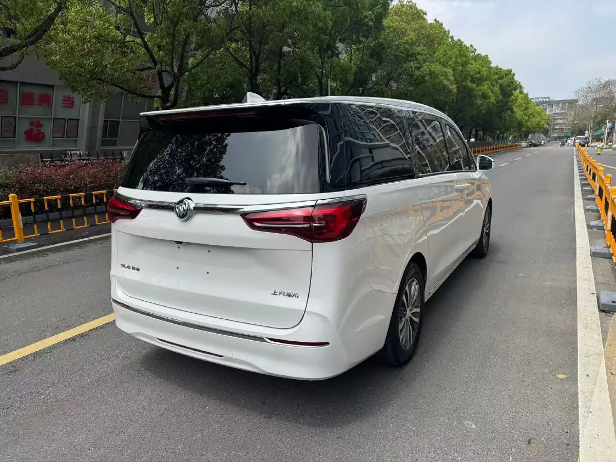 2023 Buick GL8 2.0T 237HP L4 9AT,autocango,china used car exporter,china ev exporter,chinese used car exporter,chinese used ev exporter