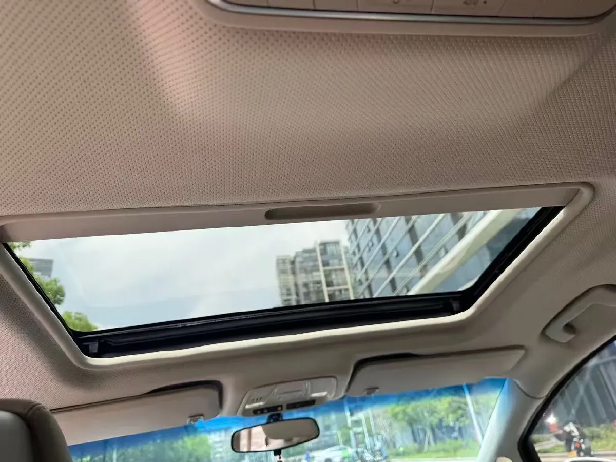 2023 Buick GL8 2.0T 237HP L4 9AT,autocango,china used car exporter,china ev exporter,chinese used car exporter,chinese used ev exporter