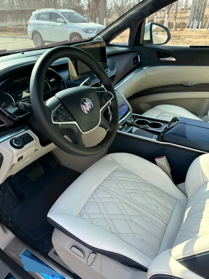 2021 Buick GL8 2.0T 237HP L4 9AT,autocango,china used car exporter,china ev exporter,chinese used car exporter,chinese used ev exporter