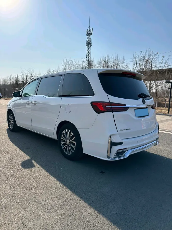 2021 Buick GL8 2.0T 237HP L4 9AT,autocango,china used car exporter,china ev exporter,chinese used car exporter,chinese used ev exporter
