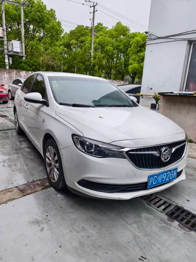 2020 Buick Encore 1.0T 125HP L3 6AT,autocango,china used car exporter,china ev exporter,chinese used car exporter,chinese used ev exporter