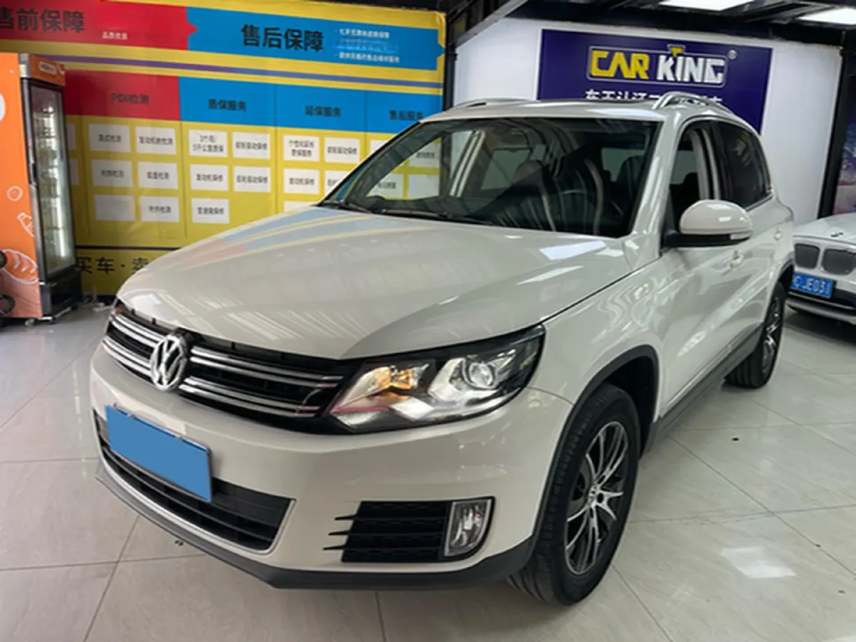 2015 Volkswagen Tiguan 2.0T 200HP L4 6AT,autocango,china used car exporter,china ev exporter,chinese used car exporter,chinese used ev exporter