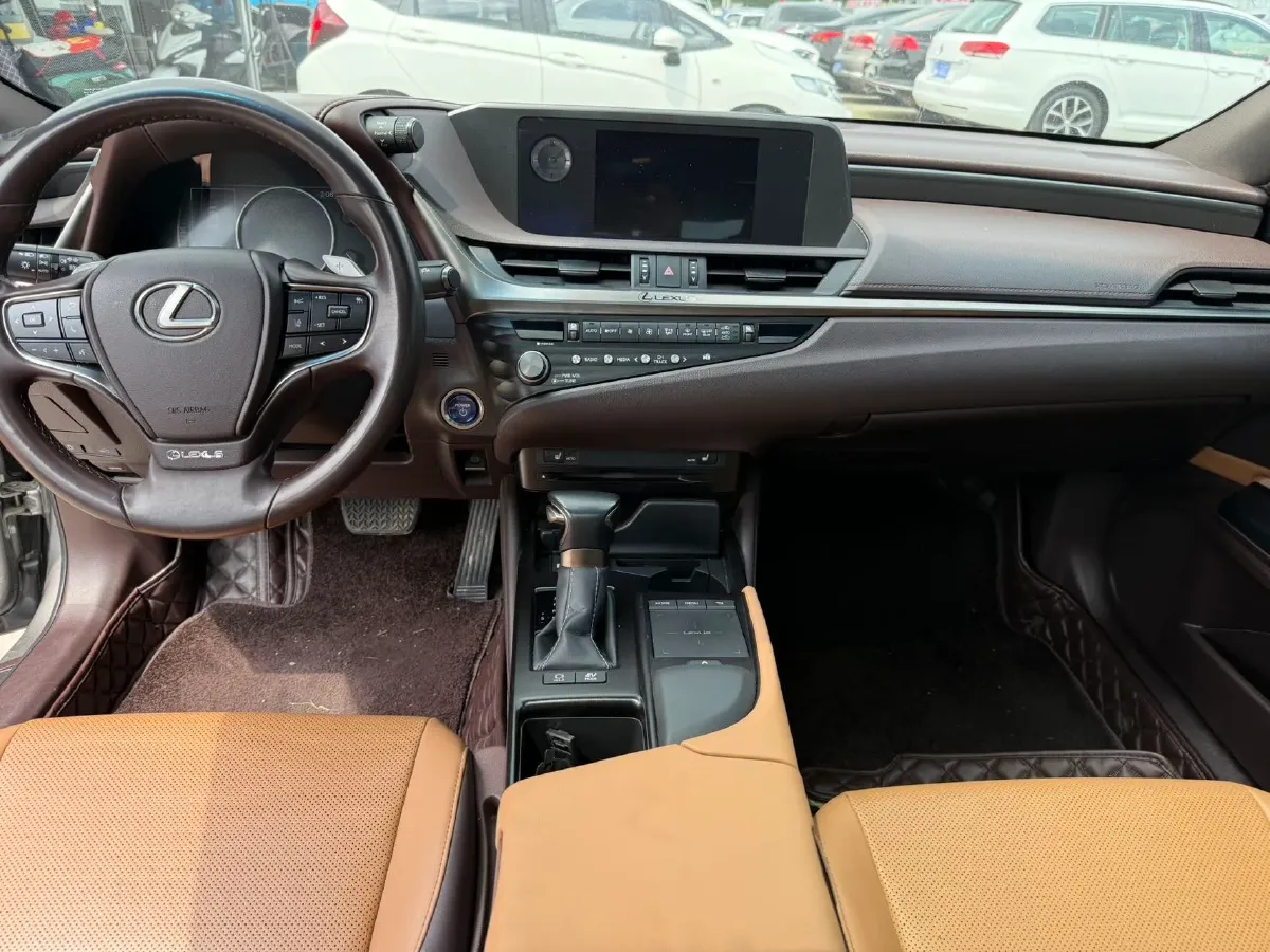 2020 Lexus ES 2.5L 178HP L4 E-CVT Hybrid,autocango,china used car exporter,china ev exporter,chinese used car exporter,chinese used ev exporter