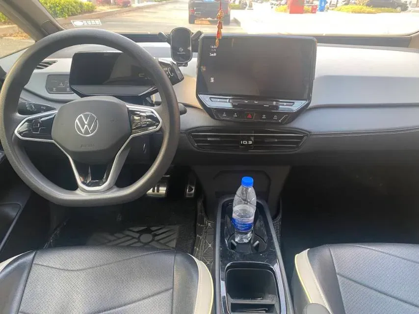 2024 Volkswagen ID.3 BEV 52.8KWH,autocango,china used car exporter,china ev exporter,chinese used car exporter,chinese used ev exporter
