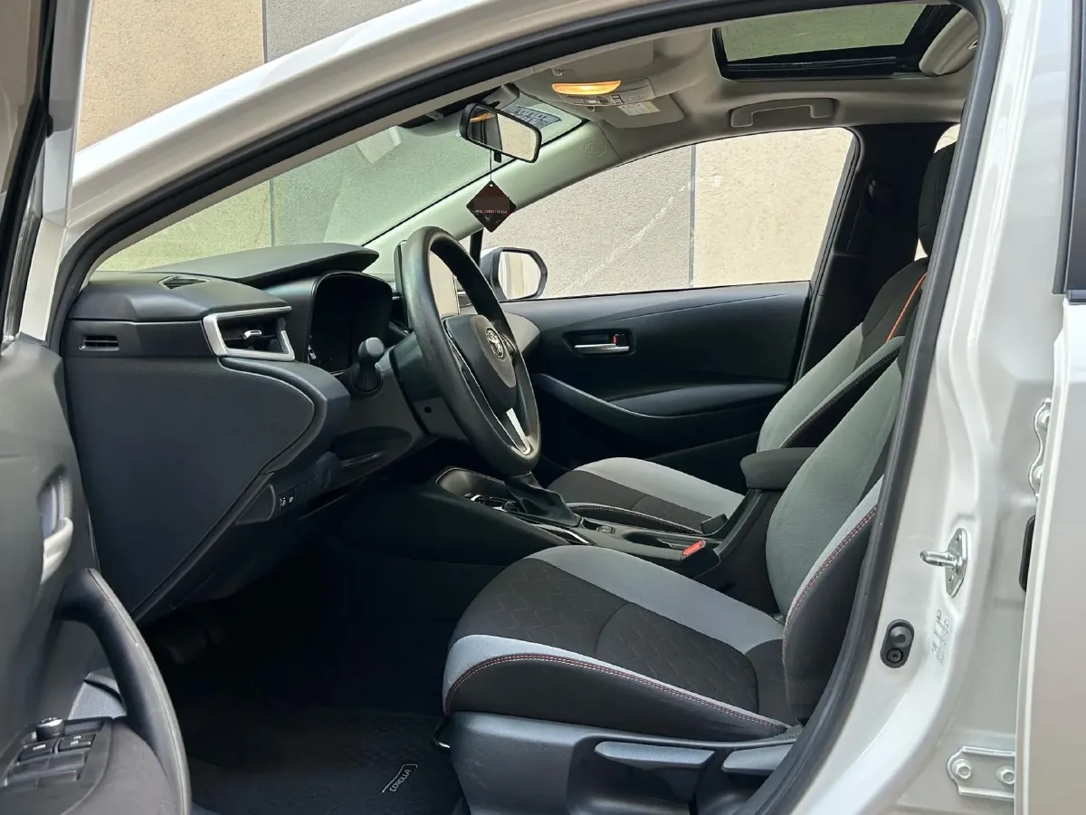 2022 Toyota Corolla 1.2T 116HP L4 CVT,autocango,china used car exporter,china ev exporter,chinese used car exporter,chinese used ev exporter