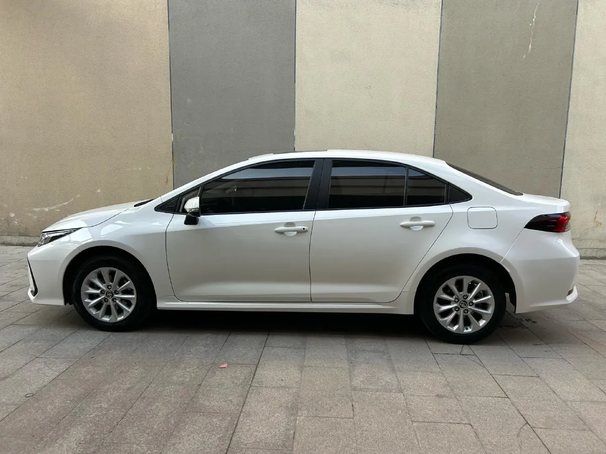 2022 Toyota Corolla 1.2T 116HP L4 CVT,autocango,china used car exporter,china ev exporter,chinese used car exporter,chinese used ev exporter