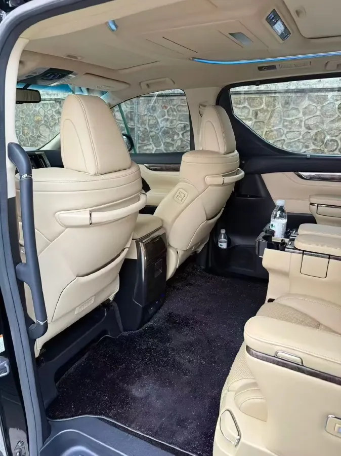 2018 Toyota Alphard 3.5L 301HP V6 8AT,autocango,china used car exporter,china ev exporter,chinese used car exporter,chinese used ev exporter