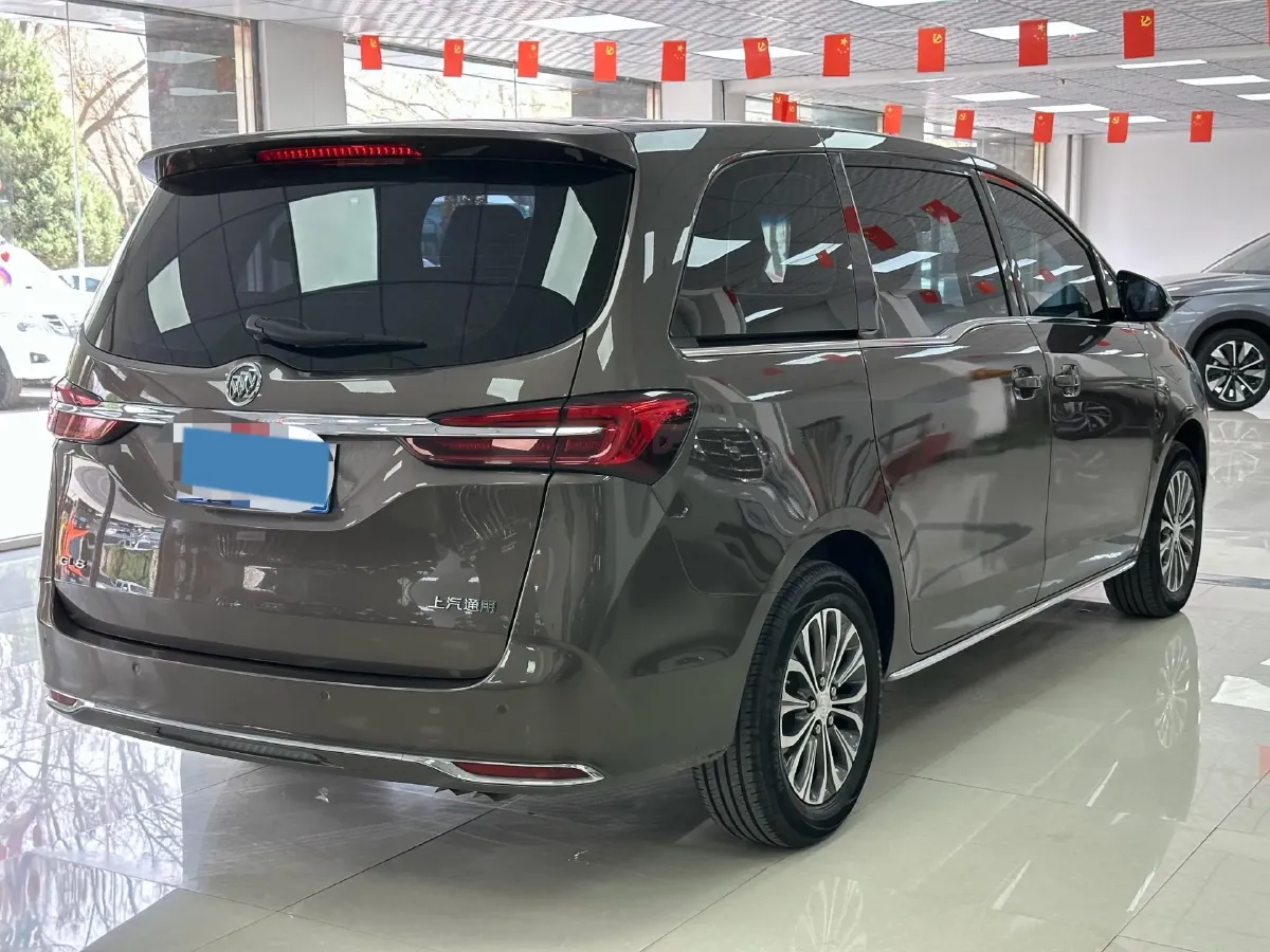 2023 Buick GL8 2.0T 237HP L4 9AT,autocango,china used car exporter,china ev exporter,chinese used car exporter,chinese used ev exporter