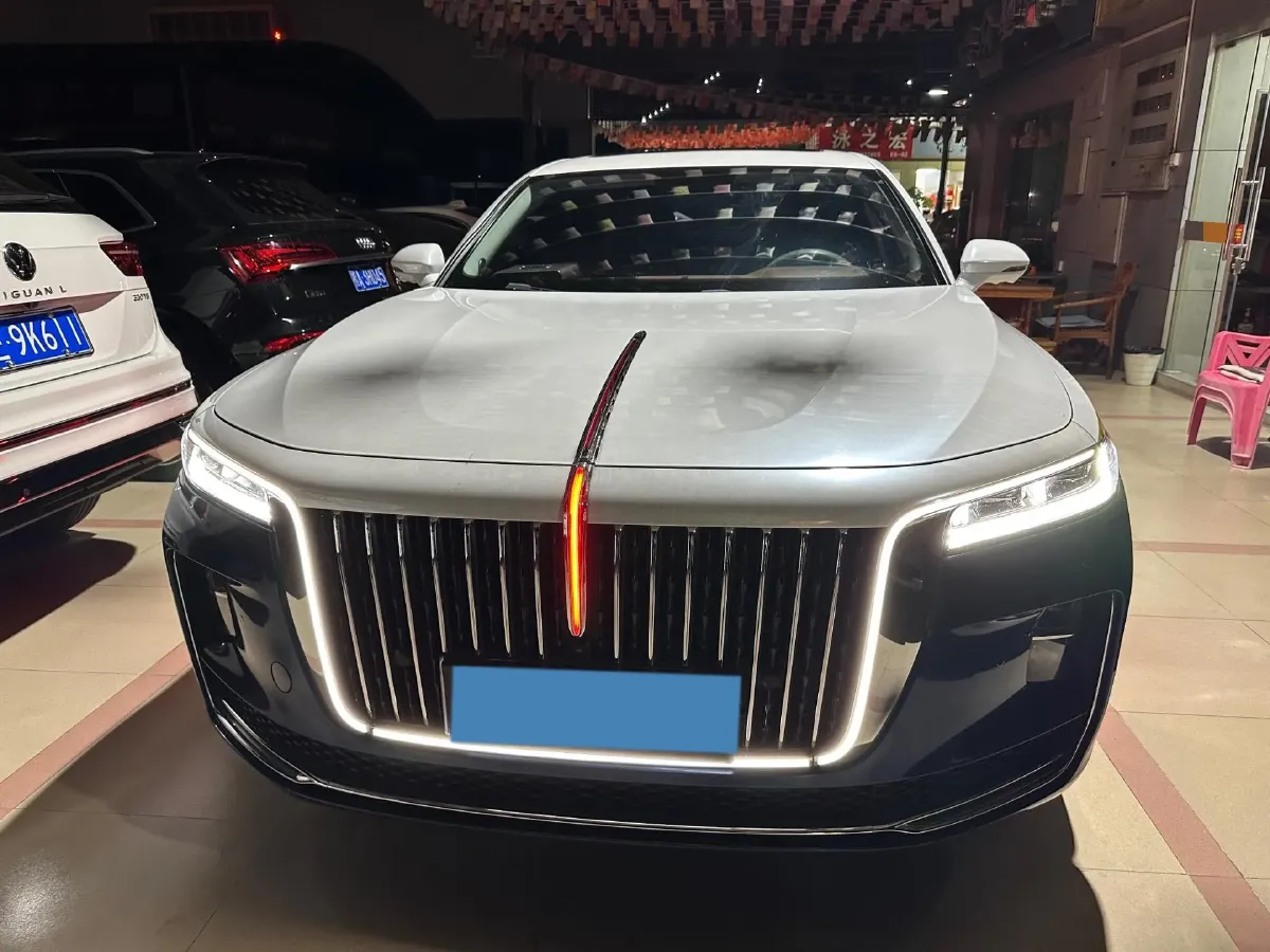 2020 HongQi H9 2.0T 252HP L4 7DCT,autocango,china used car exporter,china ev exporter,chinese used car exporter,chinese used ev exporter