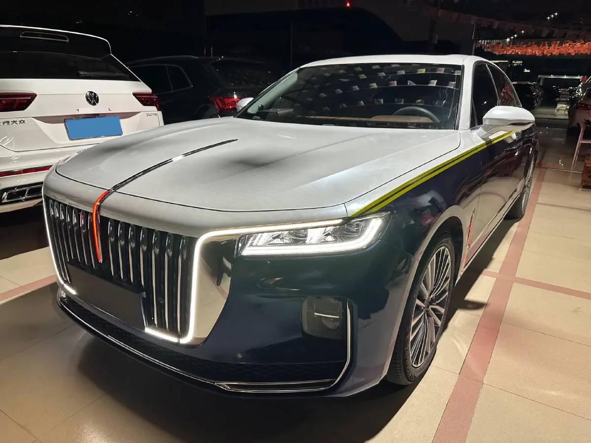 2020 HongQi H9 2.0T 252HP L4 7DCT,autocango,china used car exporter,china ev exporter,chinese used car exporter,chinese used ev exporter