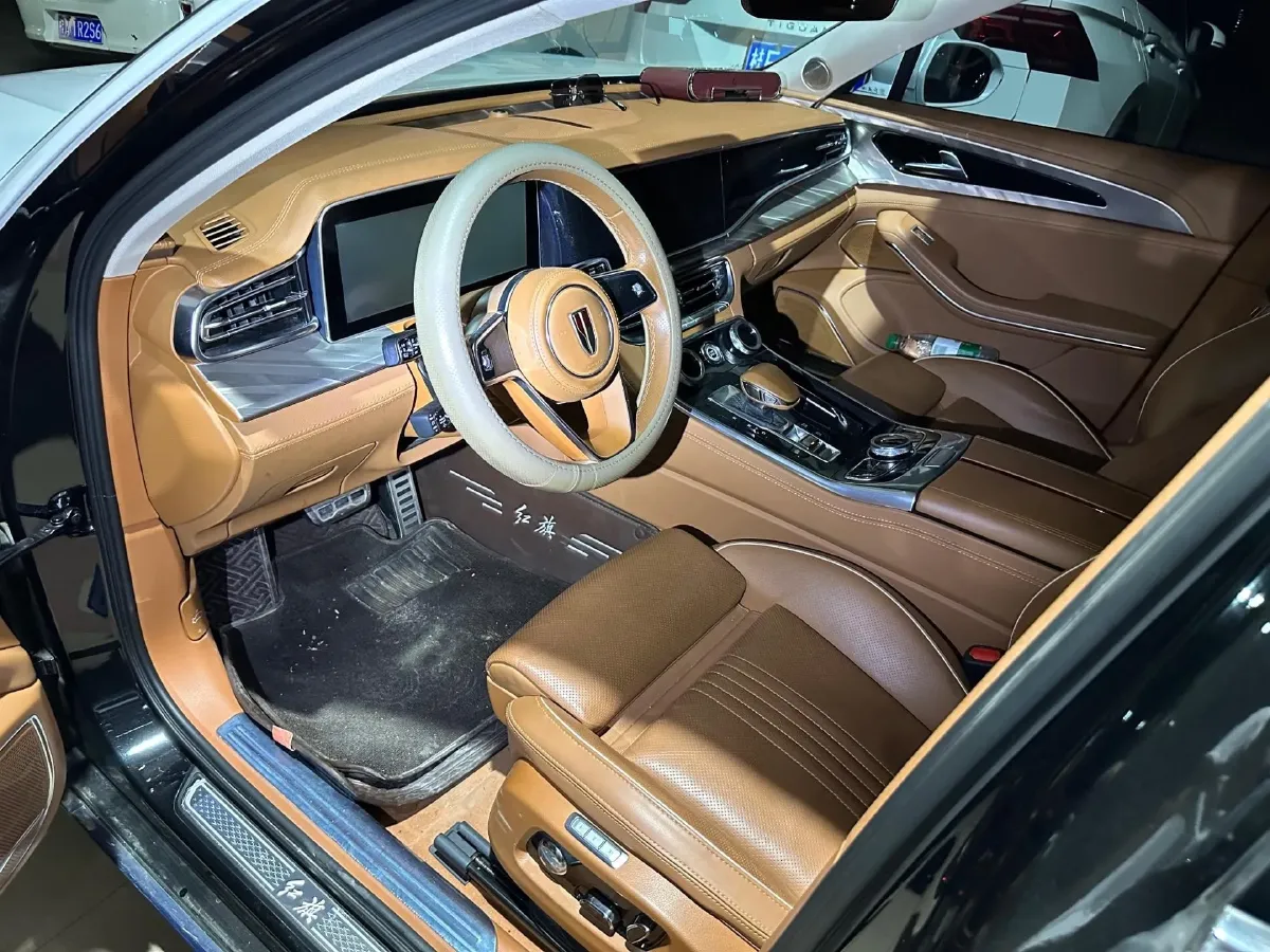 2020 HongQi H9 2.0T 252HP L4 7DCT,autocango,china used car exporter,china ev exporter,chinese used car exporter,chinese used ev exporter