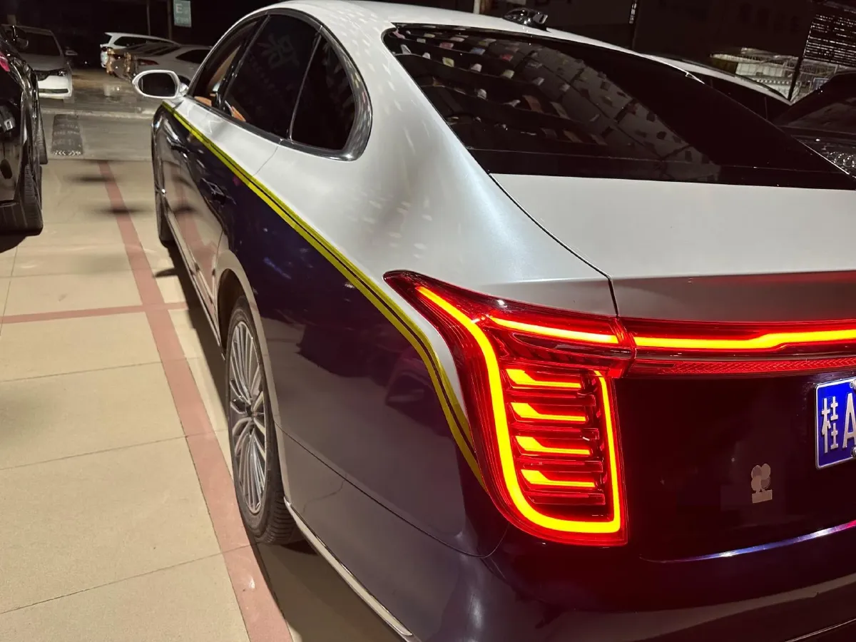 2020 HongQi H9 2.0T 252HP L4 7DCT,autocango,china used car exporter,china ev exporter,chinese used car exporter,chinese used ev exporter