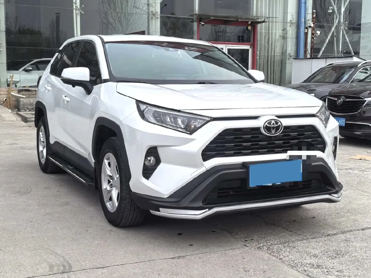 2021 Toyota RAV4 2.0L 171HP L4 CVT,autocango,china used car exporter,china ev exporter,chinese used car exporter,chinese used ev exporter