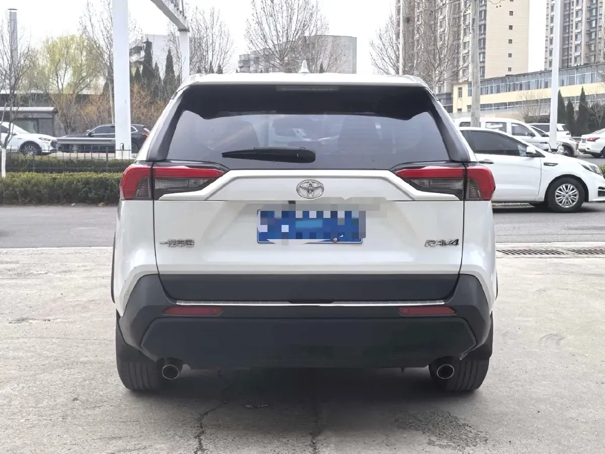 2021 Toyota RAV4 2.0L 171HP L4 CVT,autocango,china used car exporter,china ev exporter,chinese used car exporter,chinese used ev exporter
