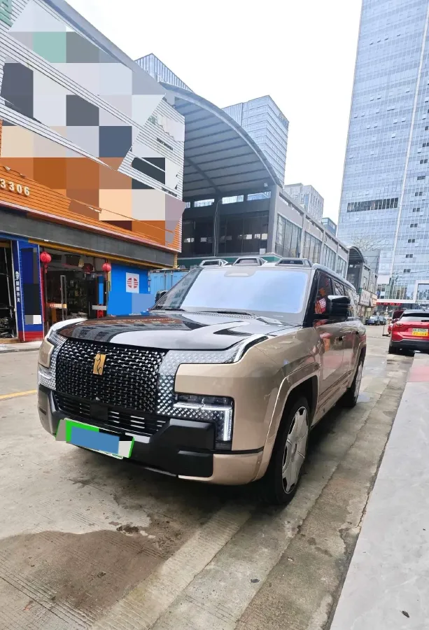 2025 YangWang U8 L REEV 272HP REEV,autocango,china used car exporter,china ev exporter,chinese used car exporter,chinese used ev exporter