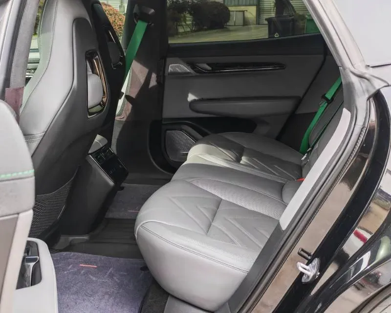 2023 Zeekr 001 BEV 100KWH,autocango,china used car exporter,china ev exporter,chinese used car exporter,chinese used ev exporter