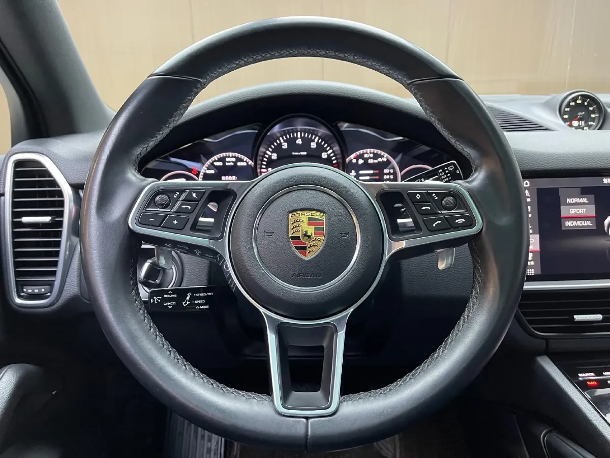 2019 Porsche Cayenne 3.0T 340HP V6 8AT,autocango,china used car exporter,china ev exporter,chinese used car exporter,chinese used ev exporter