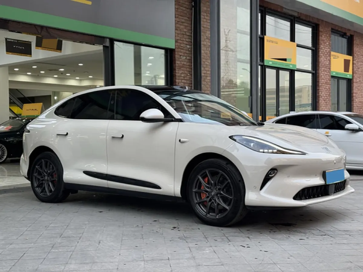 2025 IM LS6 BEV 75KWH,autocango,china used car exporter,china ev exporter,chinese used car exporter,chinese used ev exporter