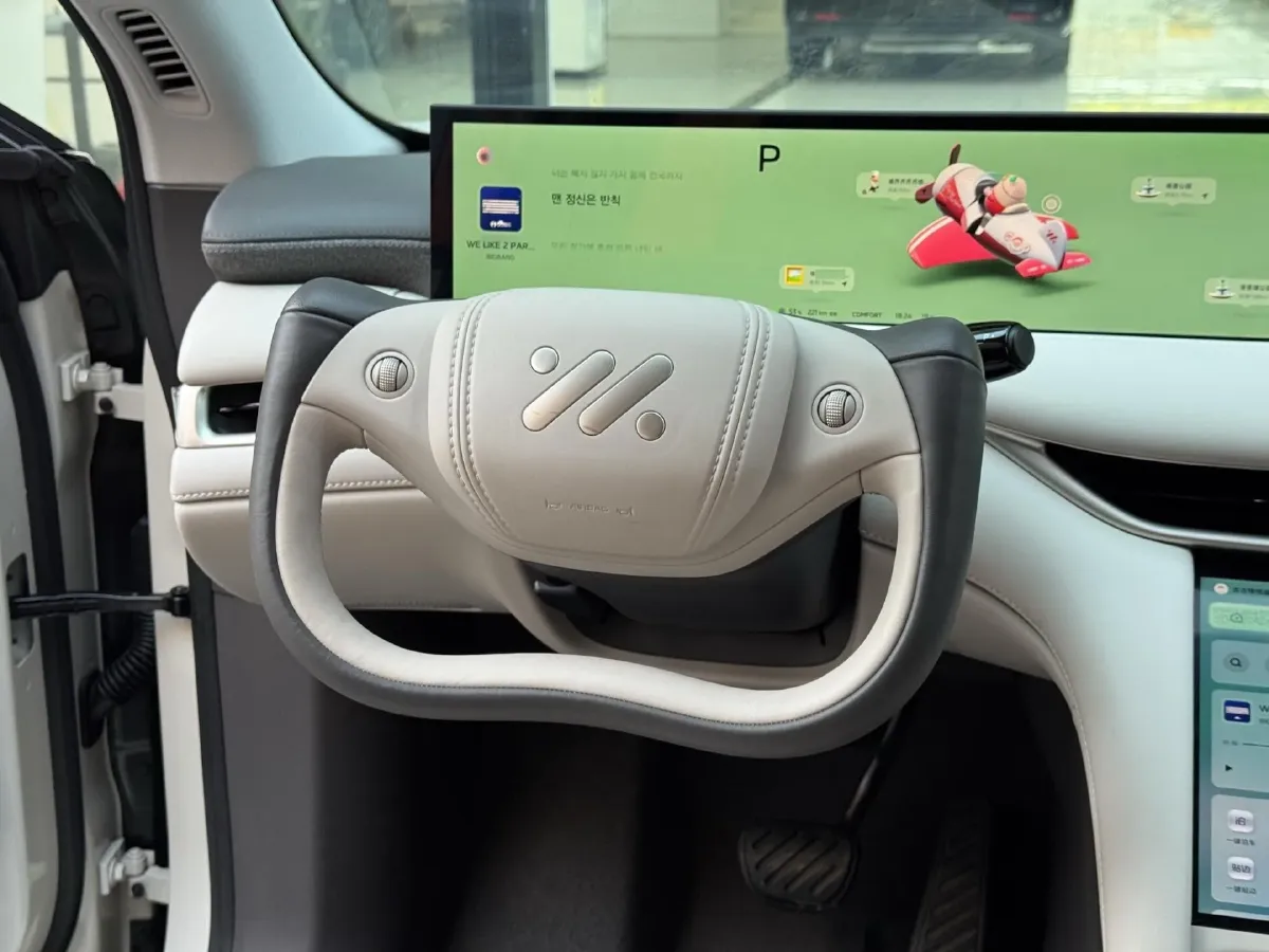 2025 IM LS6 BEV 75KWH,autocango,china used car exporter,china ev exporter,chinese used car exporter,chinese used ev exporter