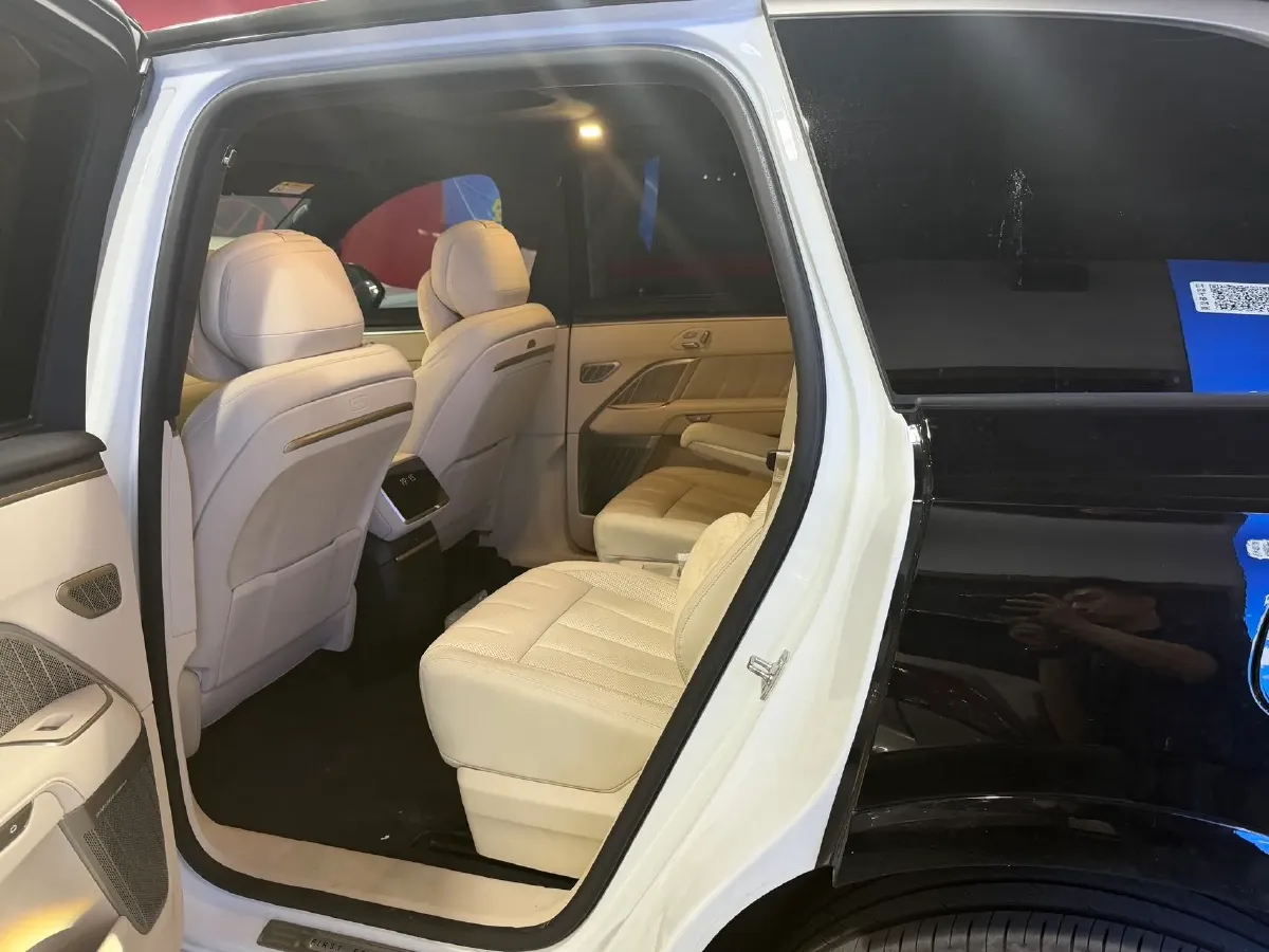 2025 ONVO L90 BEV,autocango,china used car exporter,china ev exporter,chinese used car exporter,chinese used ev exporter