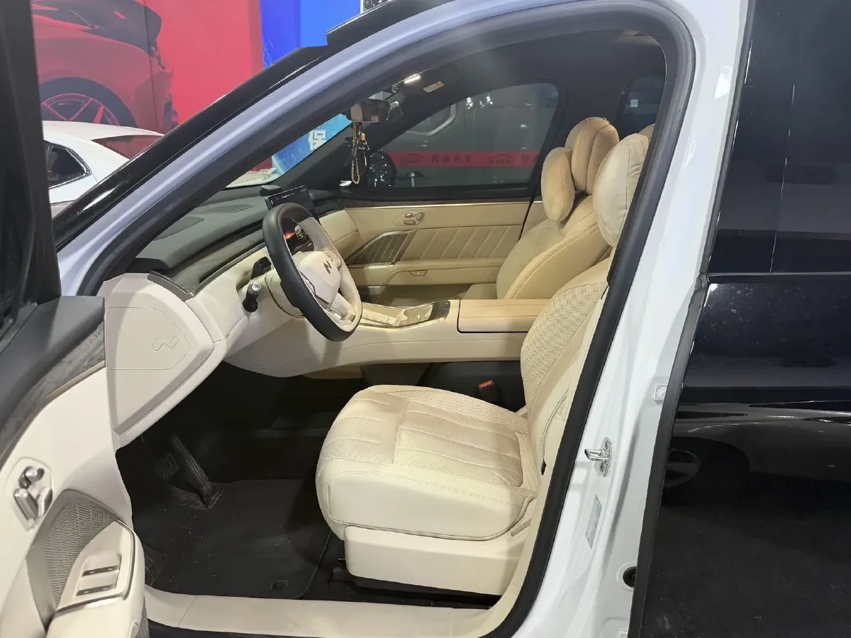 2025 ONVO L90 BEV,autocango,china used car exporter,china ev exporter,chinese used car exporter,chinese used ev exporter