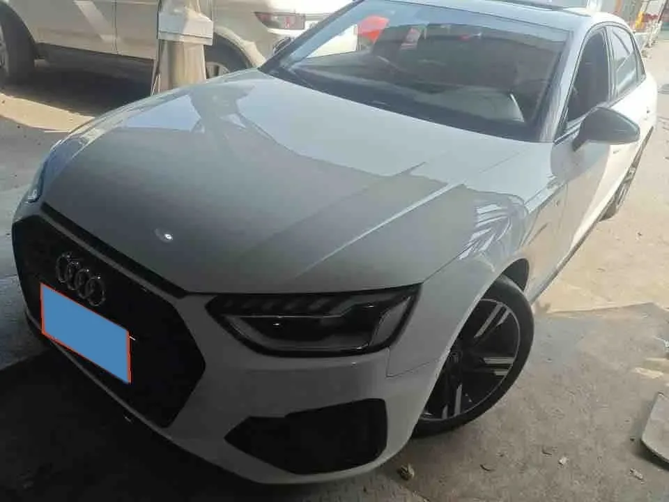 2022 Audi A4L 2.0T 190HP L4 7DCT,autocango,china used car exporter,china ev exporter,chinese used car exporter,chinese used ev exporter