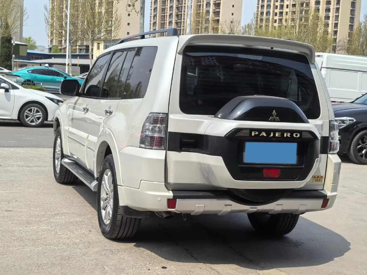 2017 Honda Jade 1.8L 141HP L4 5AT,autocango,china used car exporter,china ev exporter,chinese used car exporter,chinese used ev exporter