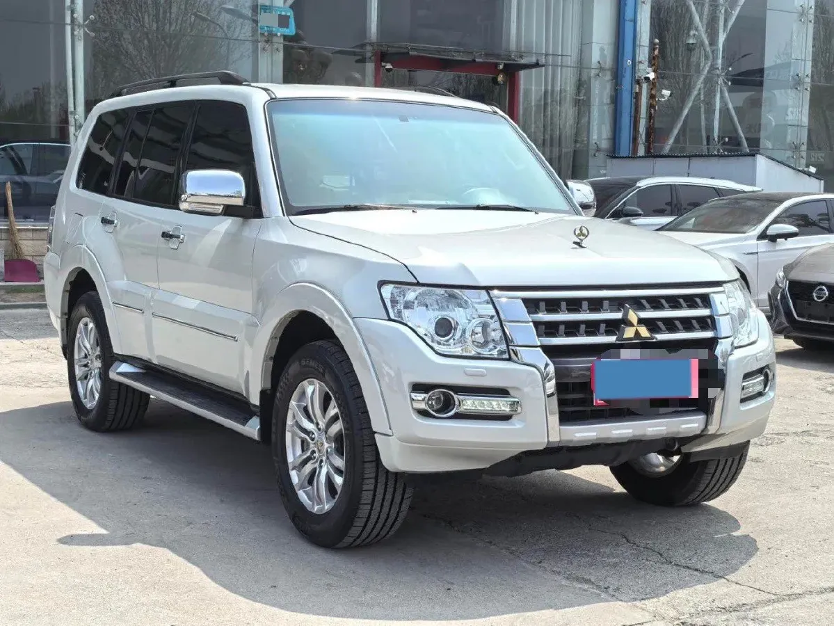 2017 Honda Jade 1.8L 141HP L4 5AT,autocango,china used car exporter,china ev exporter,chinese used car exporter,chinese used ev exporter