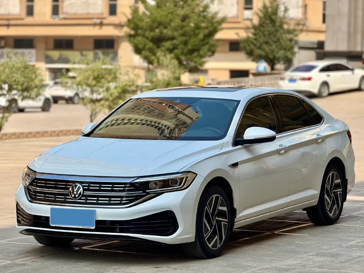 2024 Volkswagen Sagitar 1.5T 160HP L4 7DCT,autocango,china used car exporter,china ev exporter,chinese used car exporter,chinese used ev exporter