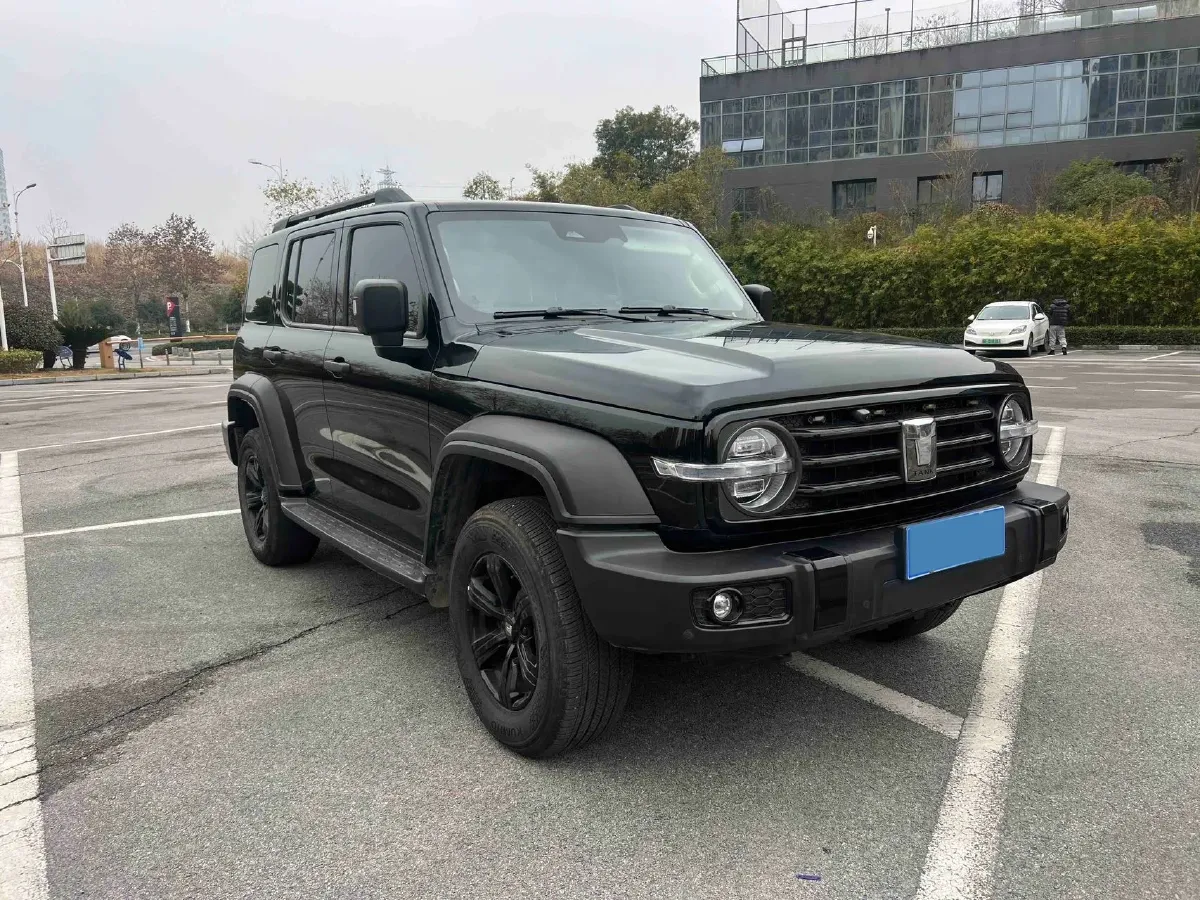 2021 Tank 300 2.0T 227HP L4 8AT,autocango,china used car exporter,china ev exporter,chinese used car exporter,chinese used ev exporter