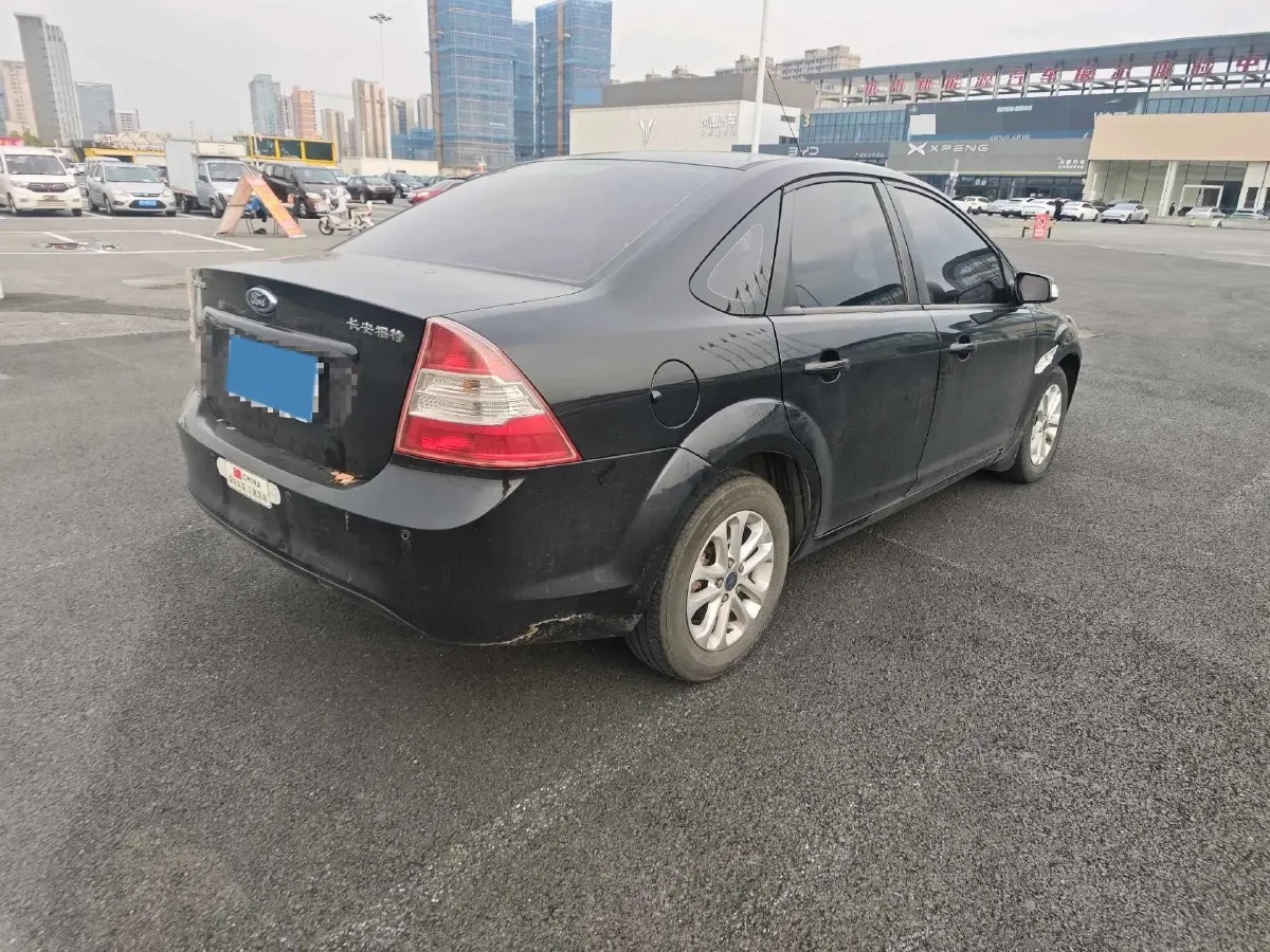 2013 Ford Focus 1.8L 124HP L4 4AT,autocango,china used car exporter,china ev exporter,chinese used car exporter,chinese used ev exporter