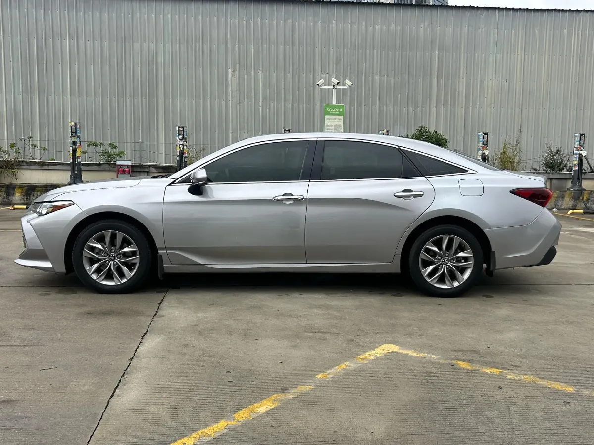 2019 Toyota Avalon 2.0L 178HP L4 CVT,autocango,china used car exporter,china ev exporter,chinese used car exporter,chinese used ev exporter