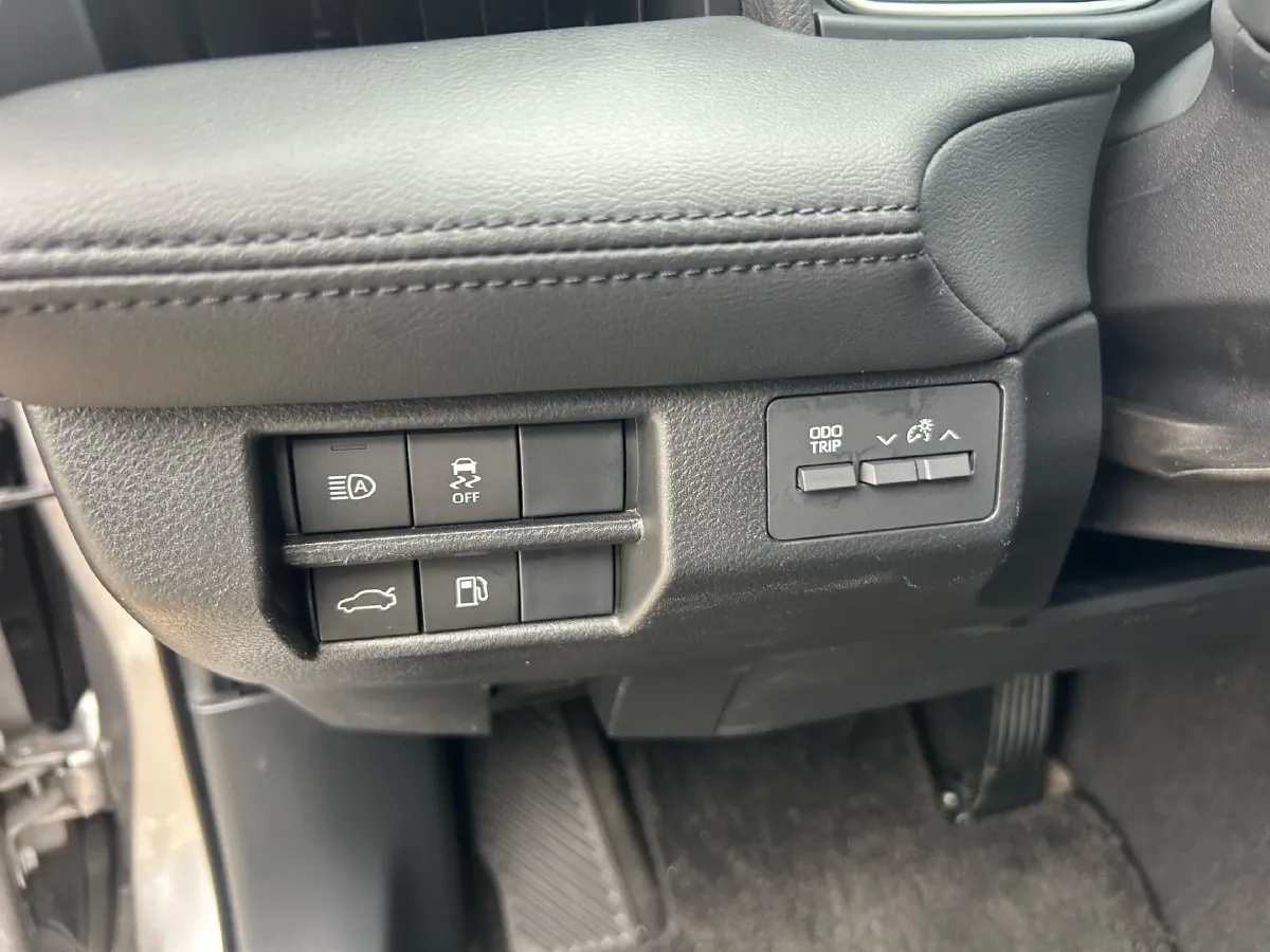 2019 Toyota Avalon 2.0L 178HP L4 CVT,autocango,china used car exporter,china ev exporter,chinese used car exporter,chinese used ev exporter