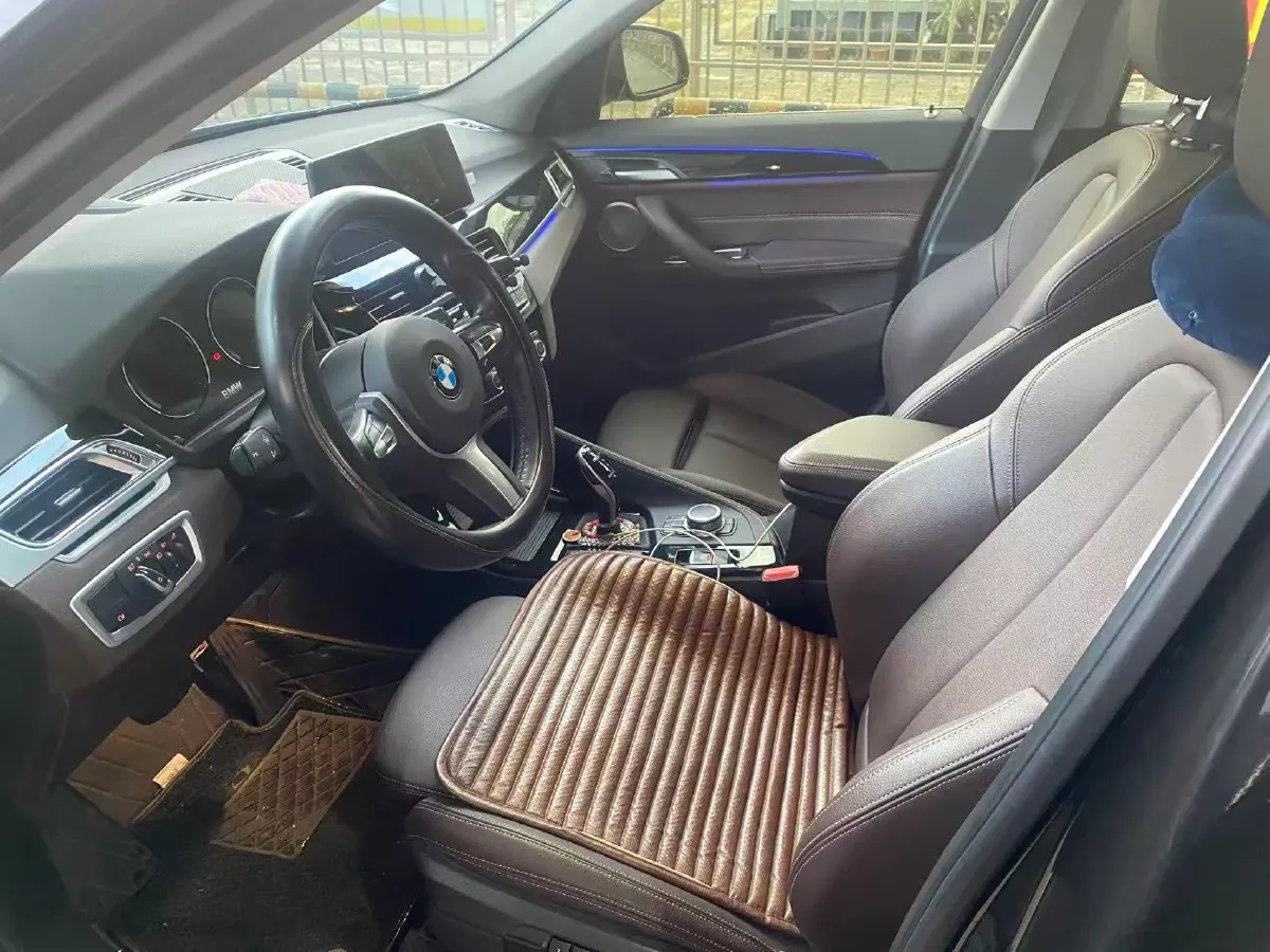 2021 BMW X1 1.5T 140HP L3 7DCT,autocango,china used car exporter,china ev exporter,chinese used car exporter,chinese used ev exporter