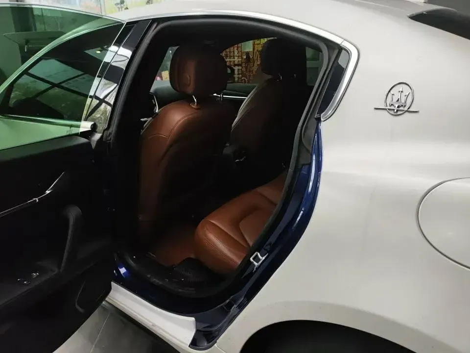 2019 Maserati Ghibli 3.0T 350HP V6 8AT,autocango,china used car exporter,china ev exporter,chinese used car exporter,chinese used ev exporter