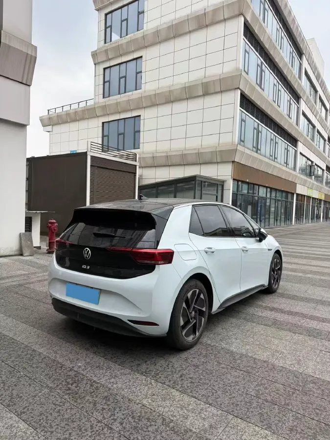 2023 Volkswagen ID.3 BEV 52.8KWH,autocango,china used car exporter,china ev exporter,chinese used car exporter,chinese used ev exporter