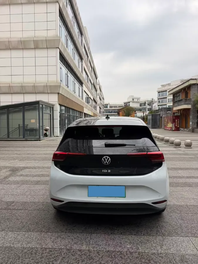 2023 Volkswagen ID.3 BEV 52.8KWH,autocango,china used car exporter,china ev exporter,chinese used car exporter,chinese used ev exporter