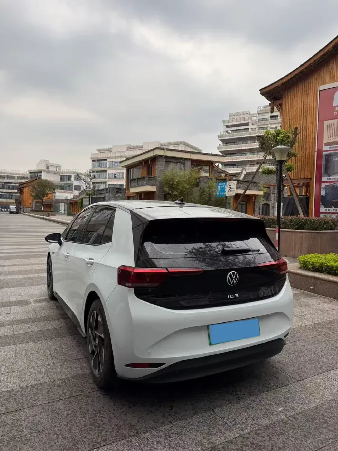 2023 Volkswagen ID.3 BEV 52.8KWH,autocango,china used car exporter,china ev exporter,chinese used car exporter,chinese used ev exporter