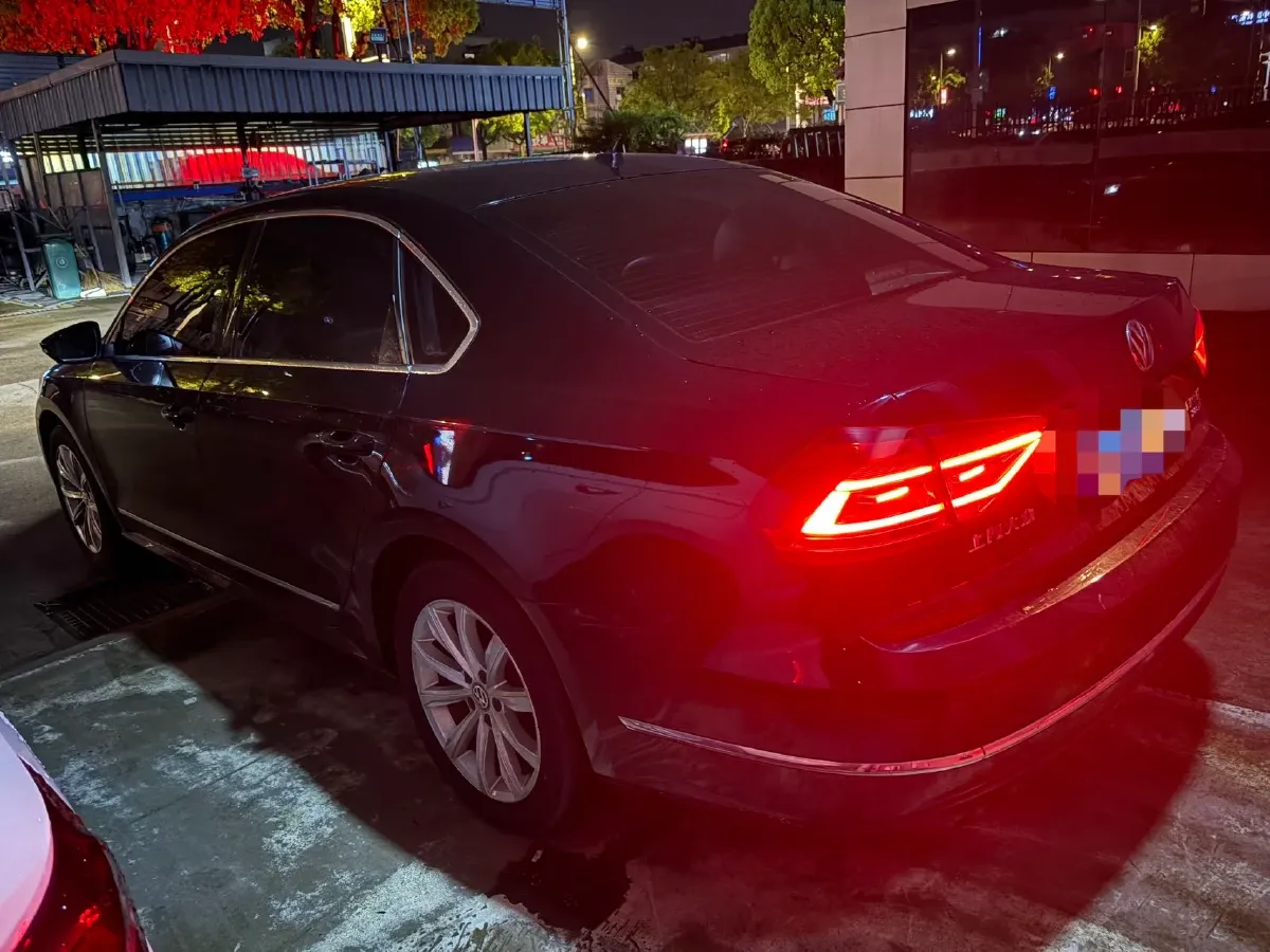2017 Volkswagen Passat 1.4T 150HP L4 7DCT,autocango,china used car exporter,china ev exporter,chinese used car exporter,chinese used ev exporter
